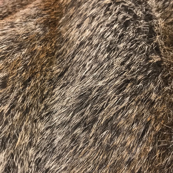 Faux fur vest - Picture 5 of 7